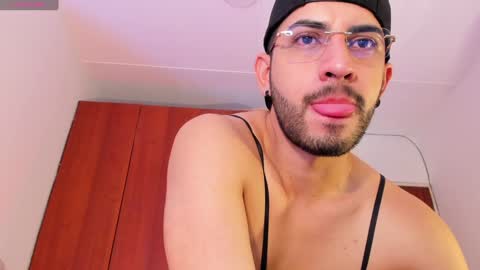 YOURBOYNEXTDOOR online show from December 13, 2024, 11:45 am