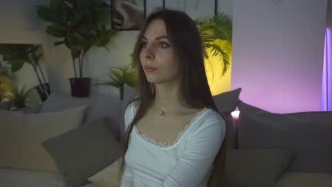 Snapshot of yourcandycrush chatting on January 26, 2025, 4:20 am Caroline online show from January 26, 2025, 4:20 am