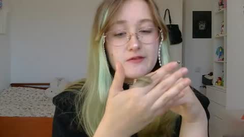 cherry online show from June 20, 2026, 6:05 am