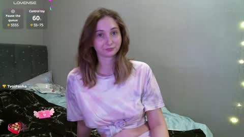 creamysister online show from February 24, 2025, 6:47 pm