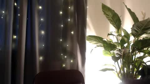 Snapshot of yourdalia chatting on November 13, 2025, 12:26 pm YourDalia online show from November 13, 2025, 12:26 pm