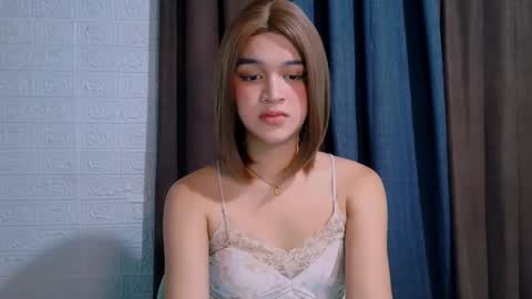 yourdirtygirlxoxo online show from February 24, 2026, 3:32 pm