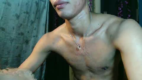 Snapshot of yourdreamboyx chatting on January 20, 2025, 1:32 pm Rence online show from January 20, 2025, 1:32 pm
