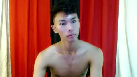 Snapshot of yourdreamboyx chatting on March 3, 2025, 2:48 pm Rence online show from March 3, 2025, 2:48 pm