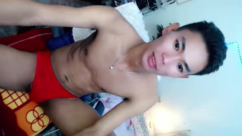 Snapshot of yourdreamboyx chatting on September 26, 2025, 11:25 am Rence online show from September 26, 2025, 11:25 am