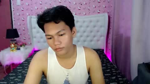 HEN online show from September 15, 2025, 10:43 pm