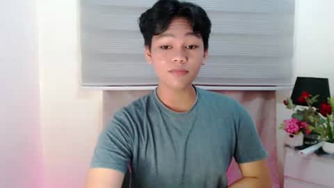 HEN online show from November 30, 2025, 9:08 pm