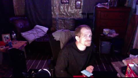 Snapshot of yourenotmytype69 chatting on January 20, 2025, 8:19 am yourenotmytype69 online show from January 20, 2025, 8:19 am