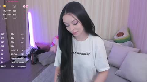 Mary online show from December 10, 2024, 8:30 am