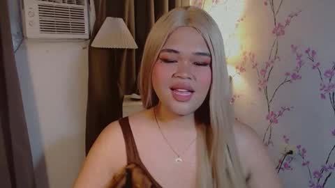 Snapshot of yourfavoratejessica chatting on December 19, 2025, 2:24 pm Jessica online show from December 19, 2025, 2:24 pm