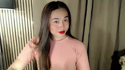 Quinn online show from December 3, 2025, 6:43 am