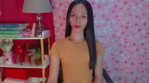 RICCIE MAE online show from November 19, 2025, 3:28 am