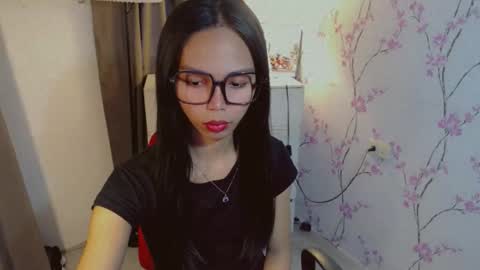 RICCIE MAE online show from December 14, 2025, 2:28 am