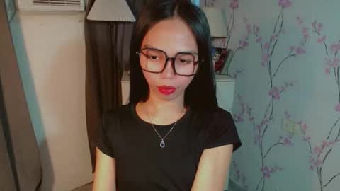 RICCIE MAE online show from December 22, 2025, 2:08 am