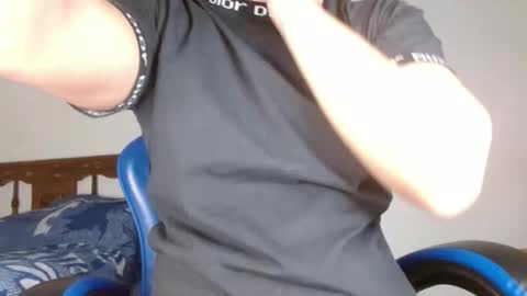 yourfavorite_bigclit online show from February 11, 2026, 9:03 am