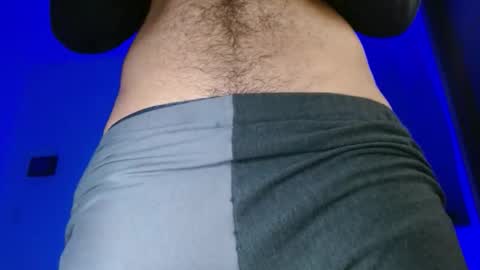 yourfavorite_bigclit online show from May 6, 2026, 10:20 am