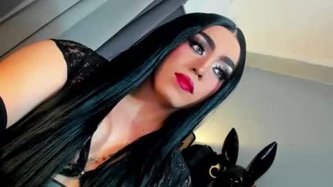  not into STINGY and CHEAP people online show from January 11, 2026, 2:05 am