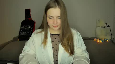 Snapshot of yourgem__ chatting on February 5, 2025, 7:10 pm yourgem__ online show from February 5, 2025, 7:10 pm