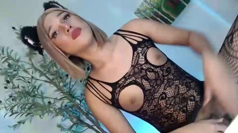yourgirlnextdoor18 online show from May 18, 2026, 3:24 am