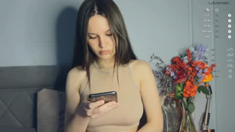 Aida online show from February 4, 2025, 3:26 pm