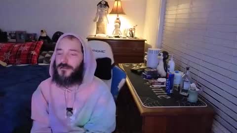 Sh online show from December 14, 2025, 1:44 am