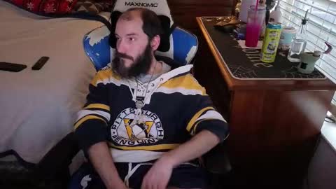 Sh online show from December 18, 2025, 6:25 pm