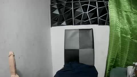 Snapshot of yourhotdodz chatting on September 8, 2025, 5:12 pm yourhotdodz online show from September 8, 2025, 5:12 pm