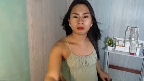 Mauie  online show from October 6, 2025, 3:15 am