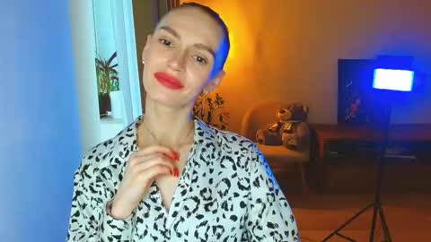 Ksyusha online show from February 25, 2026, 7:40 am