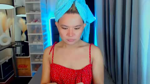 yourmissingprincess online show from December 29, 2024, 1:28 pm