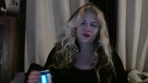 Snapshot of yourmomma999 chatting on January 26, 2025, 1:41 am yourmomma999 online show from January 26, 2025, 1:41 am