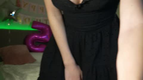 Snapshot of yournaughtymiss chatting on March 4, 2025, 12:29 am Eva online show from March 4, 2025, 12:29 am