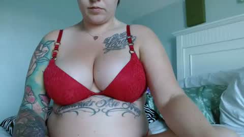 yournewbigmama online show from June 29, 2026, 10:54 pm