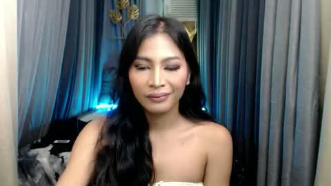 Snapshot of yourprettybella_ts chatting on November 13, 2025, 9:14 pm yourprettybella_ts online show from November 13, 2025, 9:14 pm