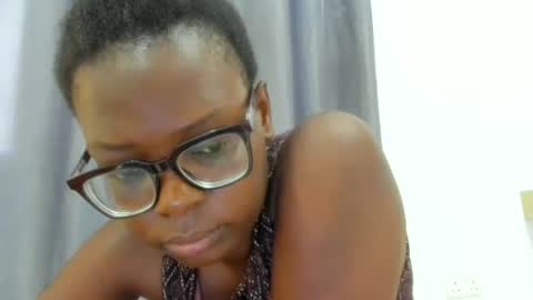 yours_ellah online show from June 24, 2026, 4:55 am
