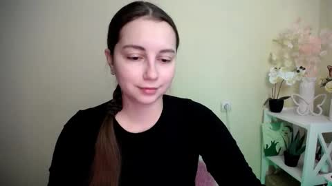 Snapshot of yours_piece_of_happiness_ chatting on February 10, 2026, 6:50 am Happy online show from February 10, 2026, 6:50 am