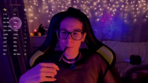 Snapshot of yourscosmic chatting on December 26, 2024, 12:36 am Yours Cosmic online show from December 26, 2024, 12:36 am