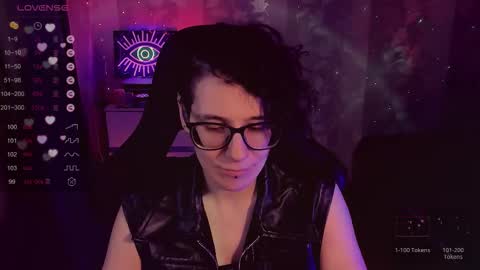 Snapshot of yourscosmic chatting on November 13, 2025, 10:25 am Yours Cosmic online show from November 13, 2025, 10:25 am