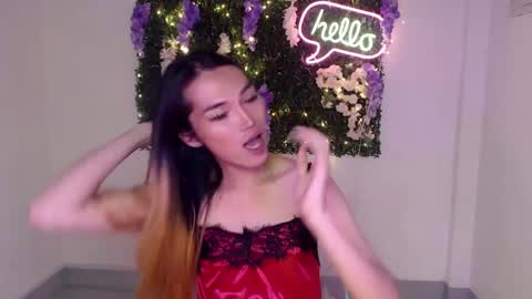    online show from December 5, 2024, 10:23 am