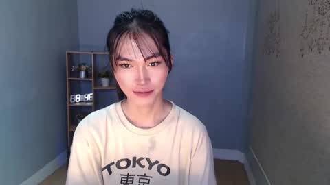    online show from March 4, 2025, 11:00 pm