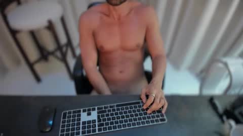 Snapshot of yoursfrenchsubmissiveslutguy chatting on May 27, 2026, 7:00 pm yoursfrenchsubmissiveslutguy online show from May 27, 2026, 7:00 pm