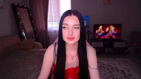 Snapshot of yourslina chatting on June 7, 2026, 9:57 am yourslina online show from June 7, 2026, 9:57 am