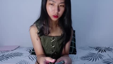 Kiwi online show from December 18, 2025, 3:01 am