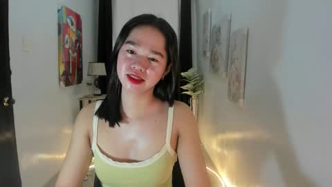 yourtinybunny online show from September 19, 2025, 3:45 pm