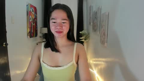 yourtinybunny online show from September 25, 2025, 9:57 am