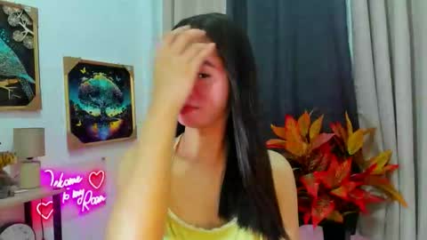 yourtinybunny online show from February 20, 2026, 10:49 am