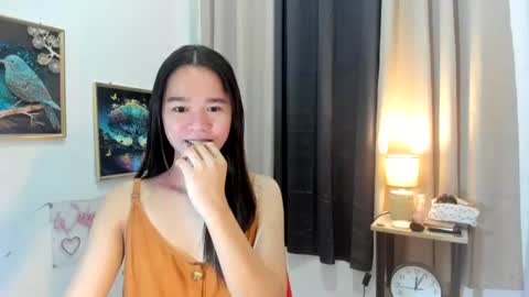 Snapshot of yourtinybunny chatting on July 12, 2026, 2:13 am yourtinybunny online show from July 12, 2026, 2:13 am