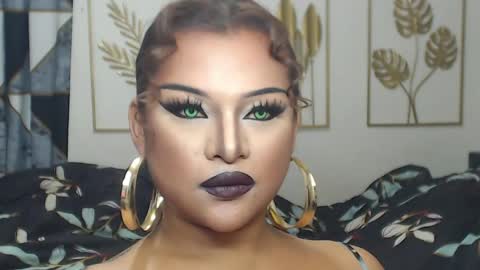 Snapshot of yourtrannyqueenxxx chatting on April 24, 2026, 10:12 pm Anastacia Grey online show from April 24, 2026, 10:12 pm