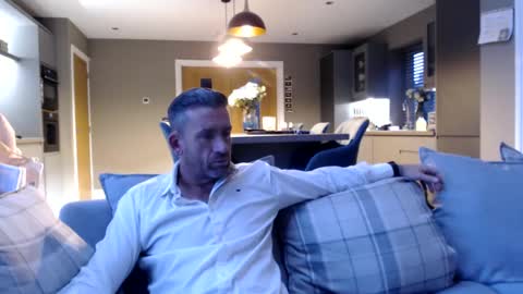 You want us 69 online show from December 12, 2024, 8:14 am