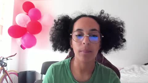 Snapshot of youwishtobeme chatting on February 9, 2025, 10:00 pm elizabeth ju online show from February 9, 2025, 10:00 pm